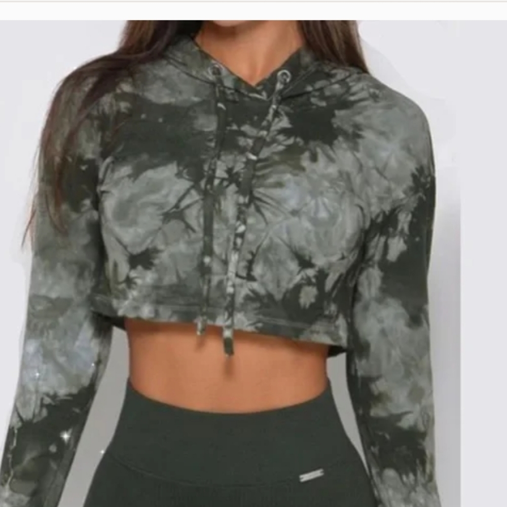 Bombshell sportswear crop hoodie